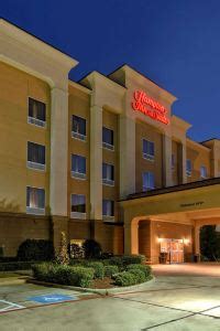 hilton hotels in corsicana tx.